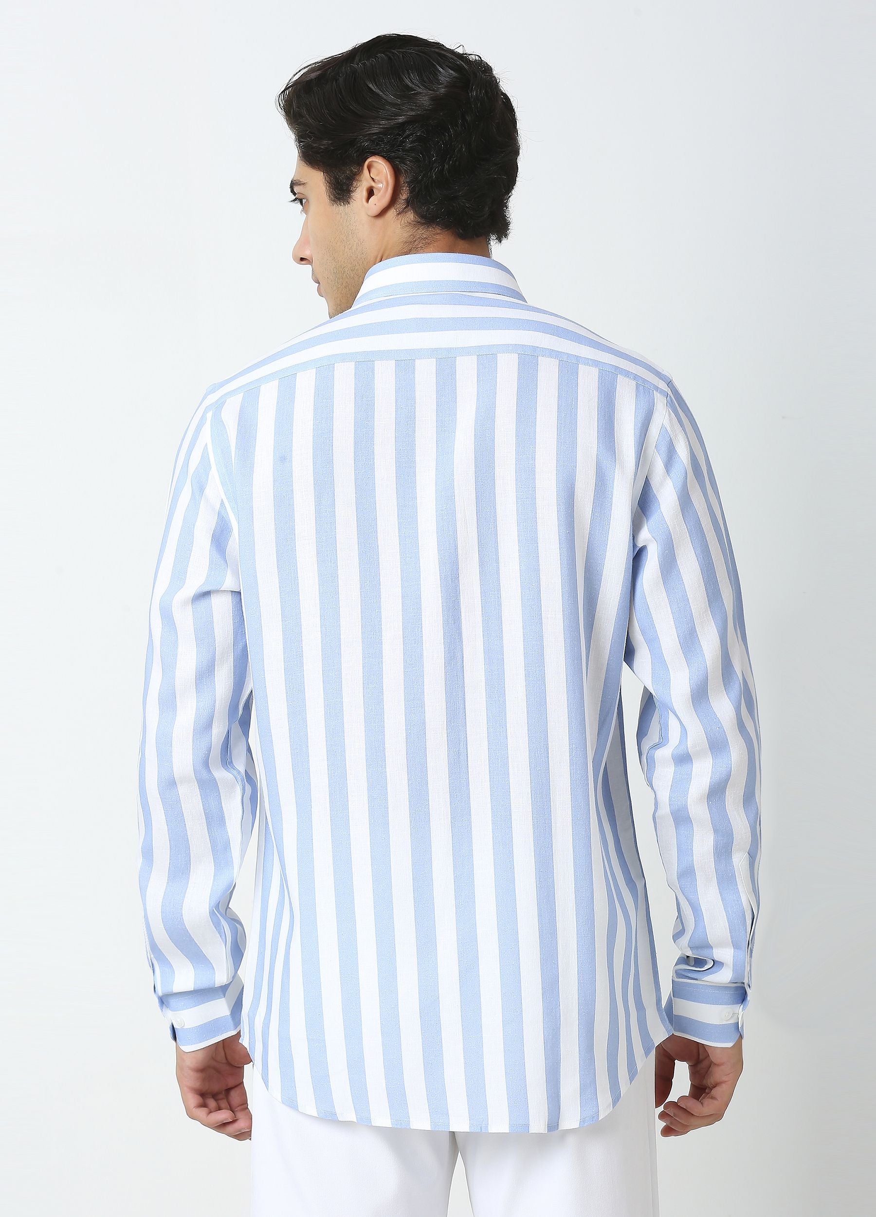 Cutaway Collar Stripe Shirt - Powder blue