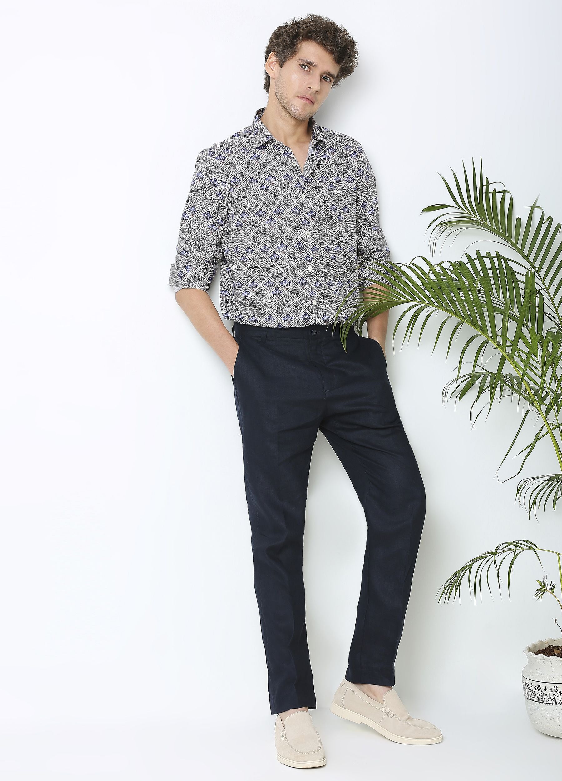 Topio: Satin Window Damask Print Shirt - Off White