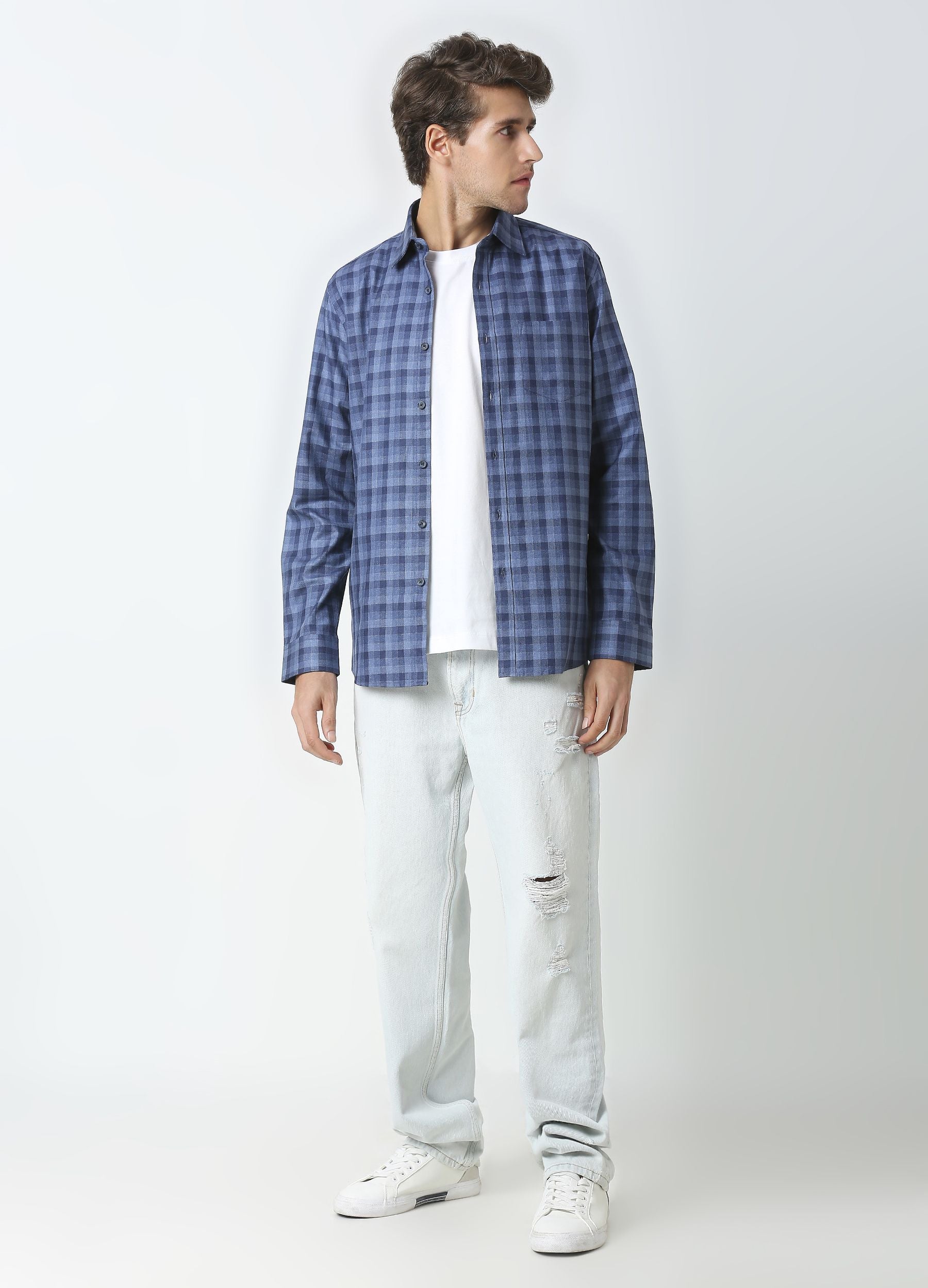 Casual Point Collar Giza Cotton Herringbone Melange Checks Shirt - Cobalt Blue