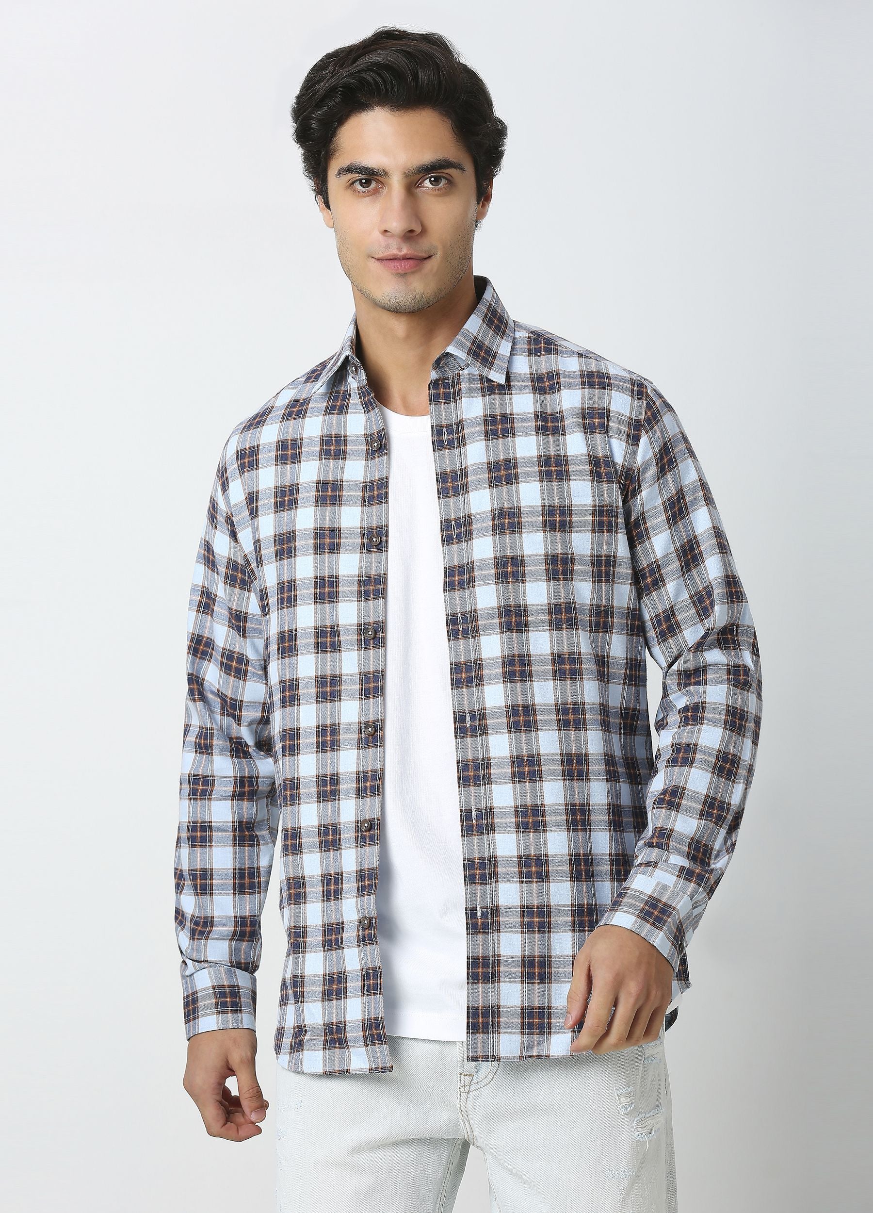 Casual Point Collar Giza Cotton Dupplin Checks Shirt - Sky Blue