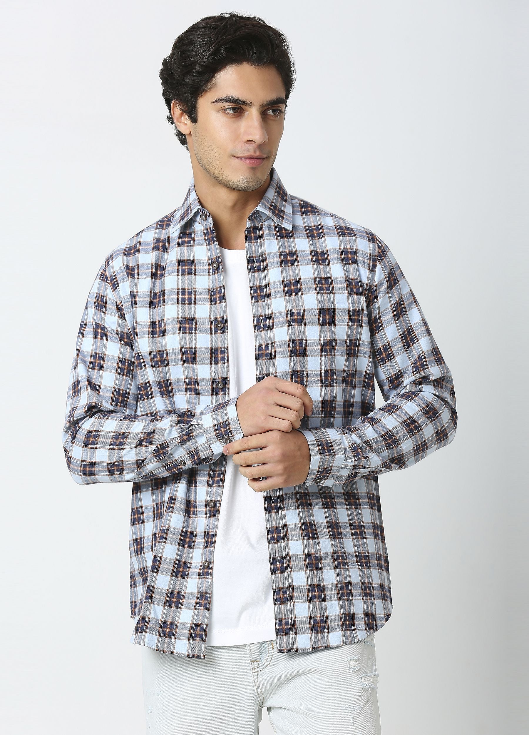 Casual Point Collar Giza Cotton Dupplin Checks Shirt - Sky Blue