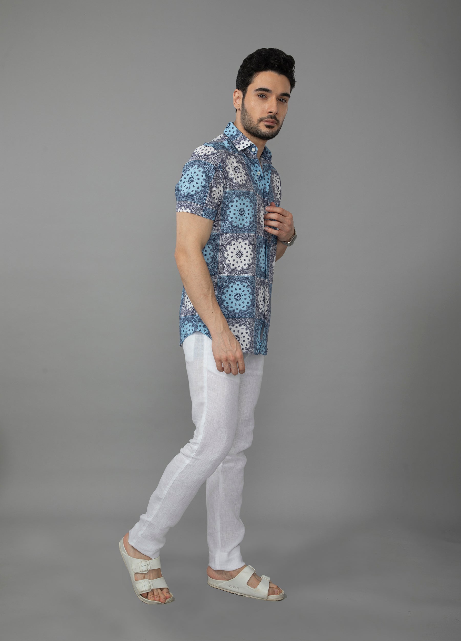 Heritage Blue: Flat Collar Heritage Print Short Sleeves Shirt - Persian Blue