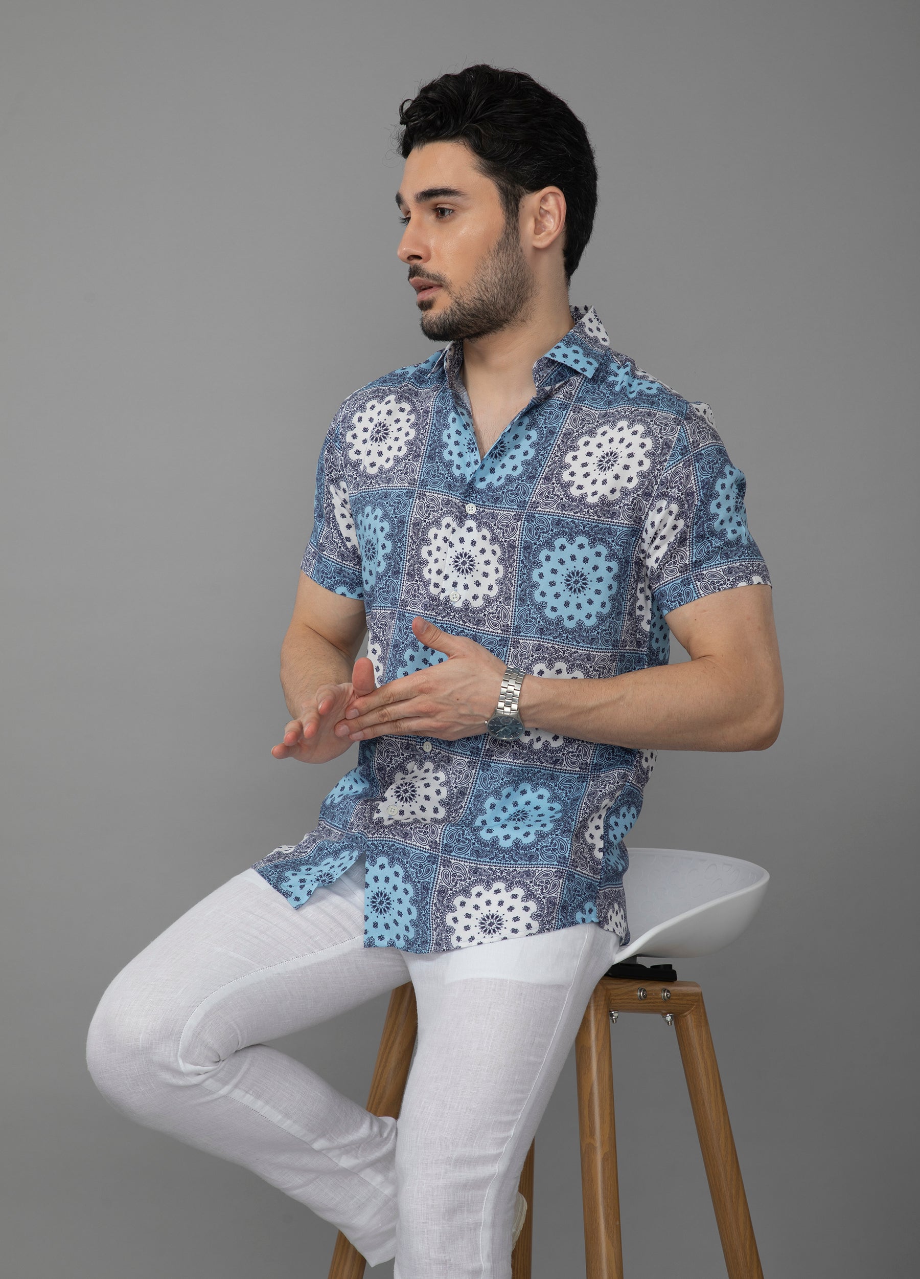 Heritage Blue: Flat Collar Heritage Print Short Sleeves Shirt - Persian Blue