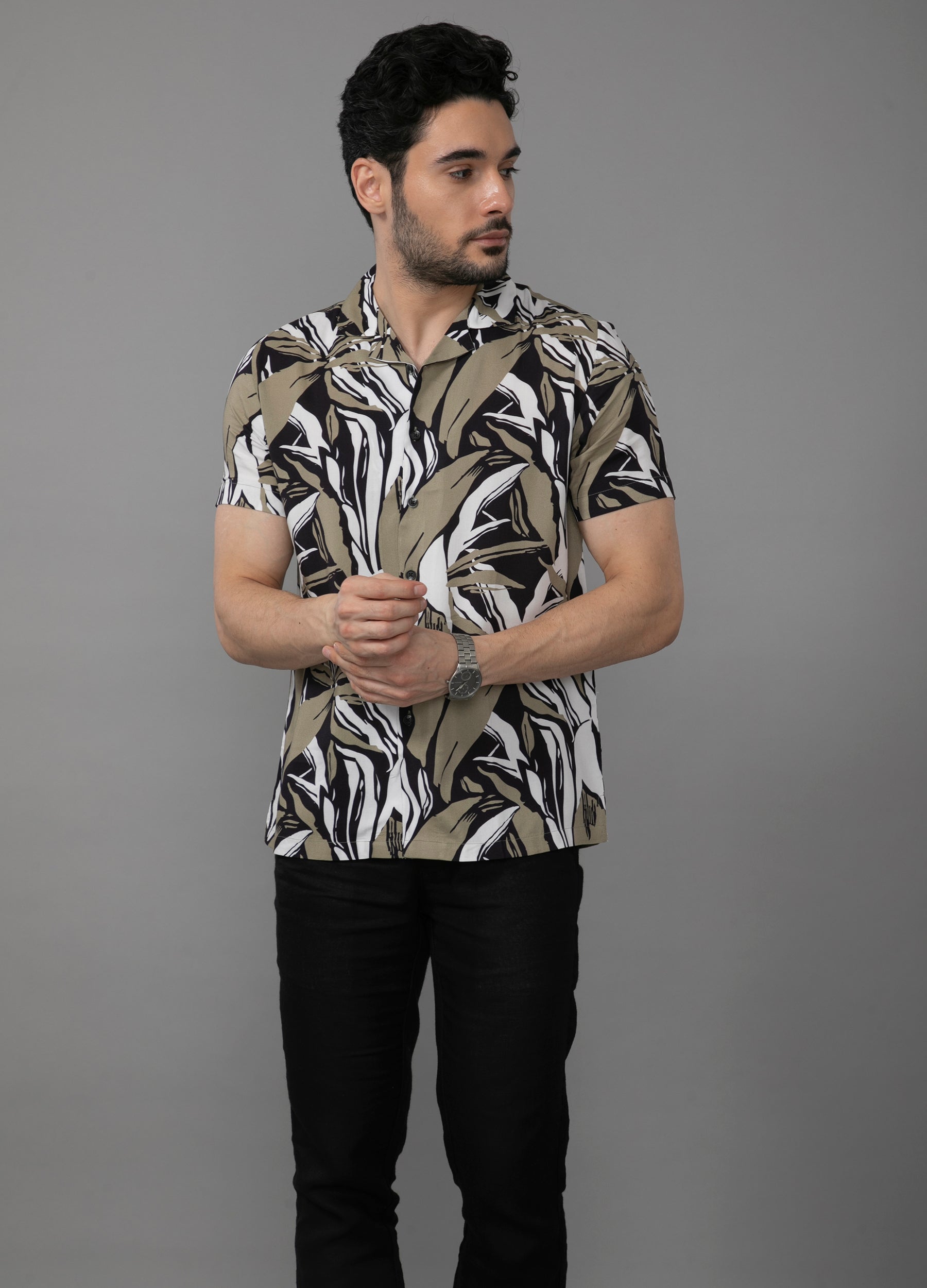 Grass strokes: Camp Collar Bold Grass Stroke Print Shirt - Black
