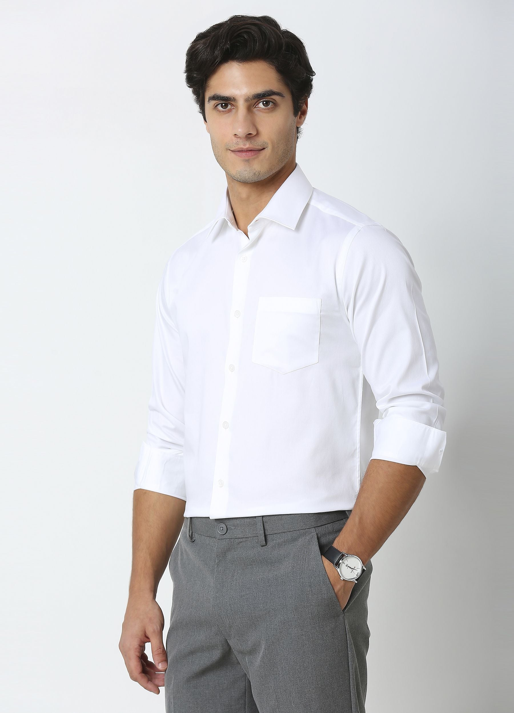 Straight Point Collar Fine Satin Stretch Relax fit Shirt - White