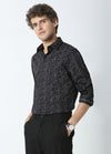 Zar: Semi-Cutaway Collar Triangle Print Shirt - Black