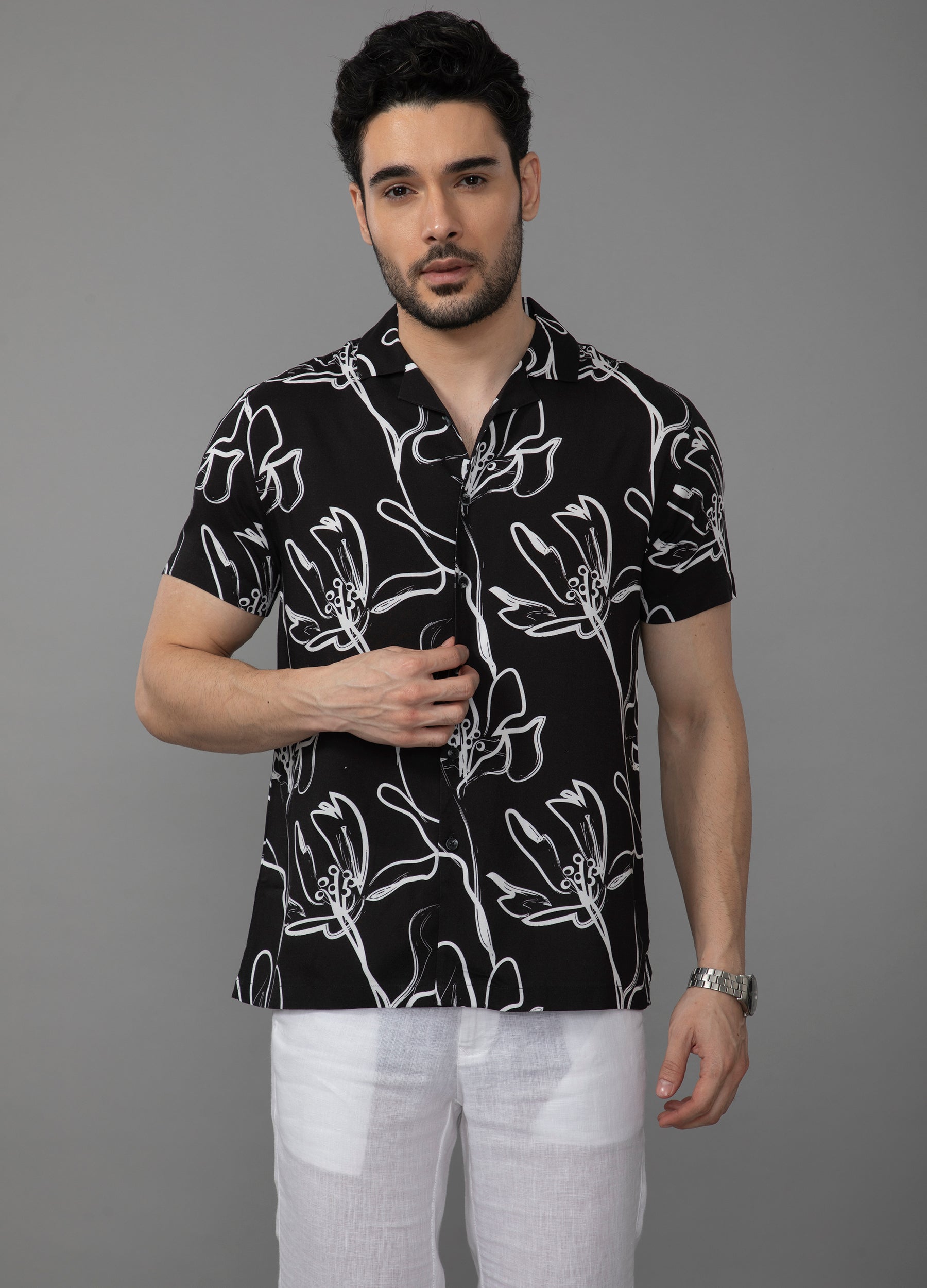 Blanc - Noir - Fleur: Camp Collar Floral Print Shirt -Black