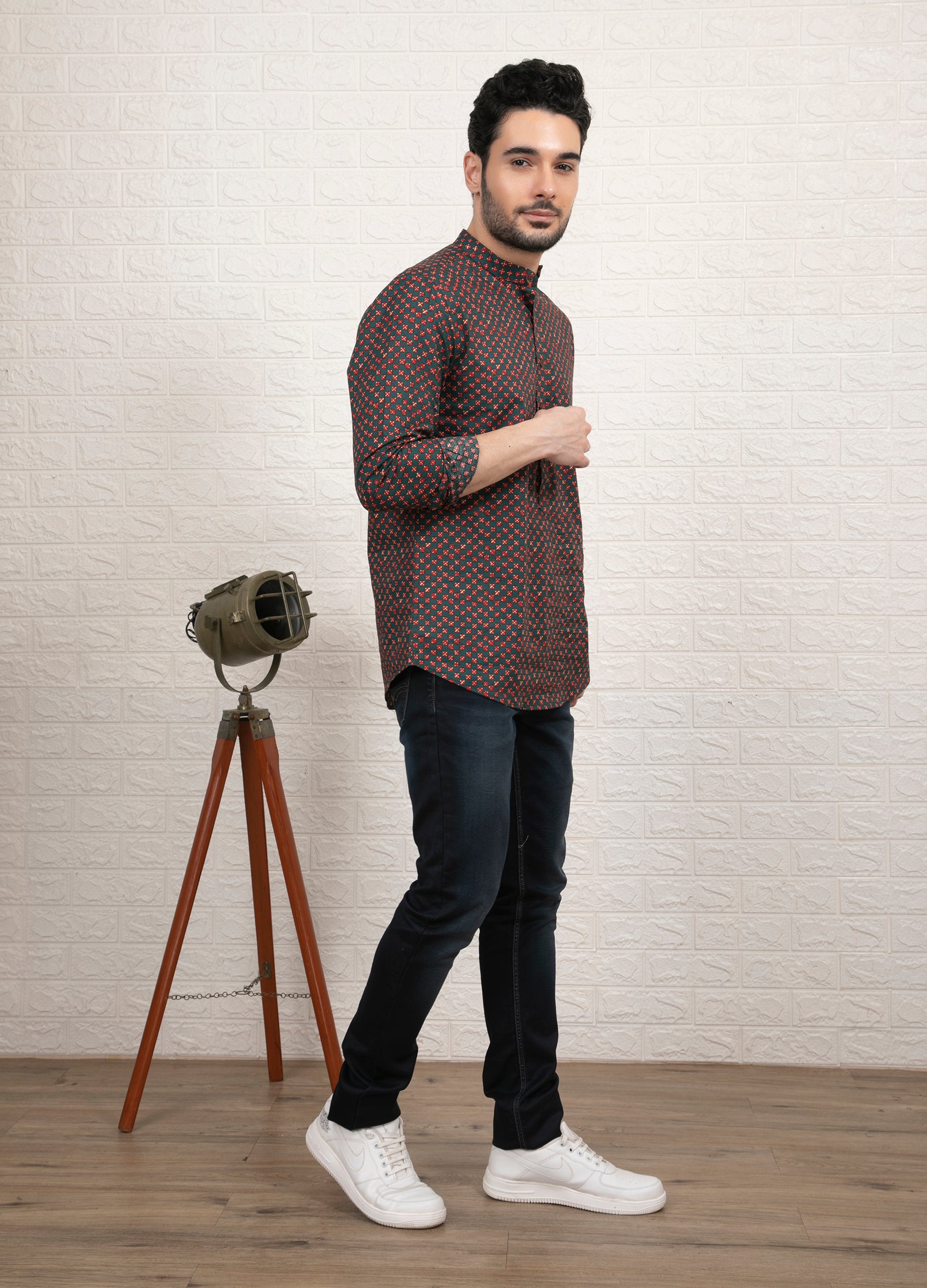 Green Drupe: Band Collar Cherry Print Short Kurta - Teal