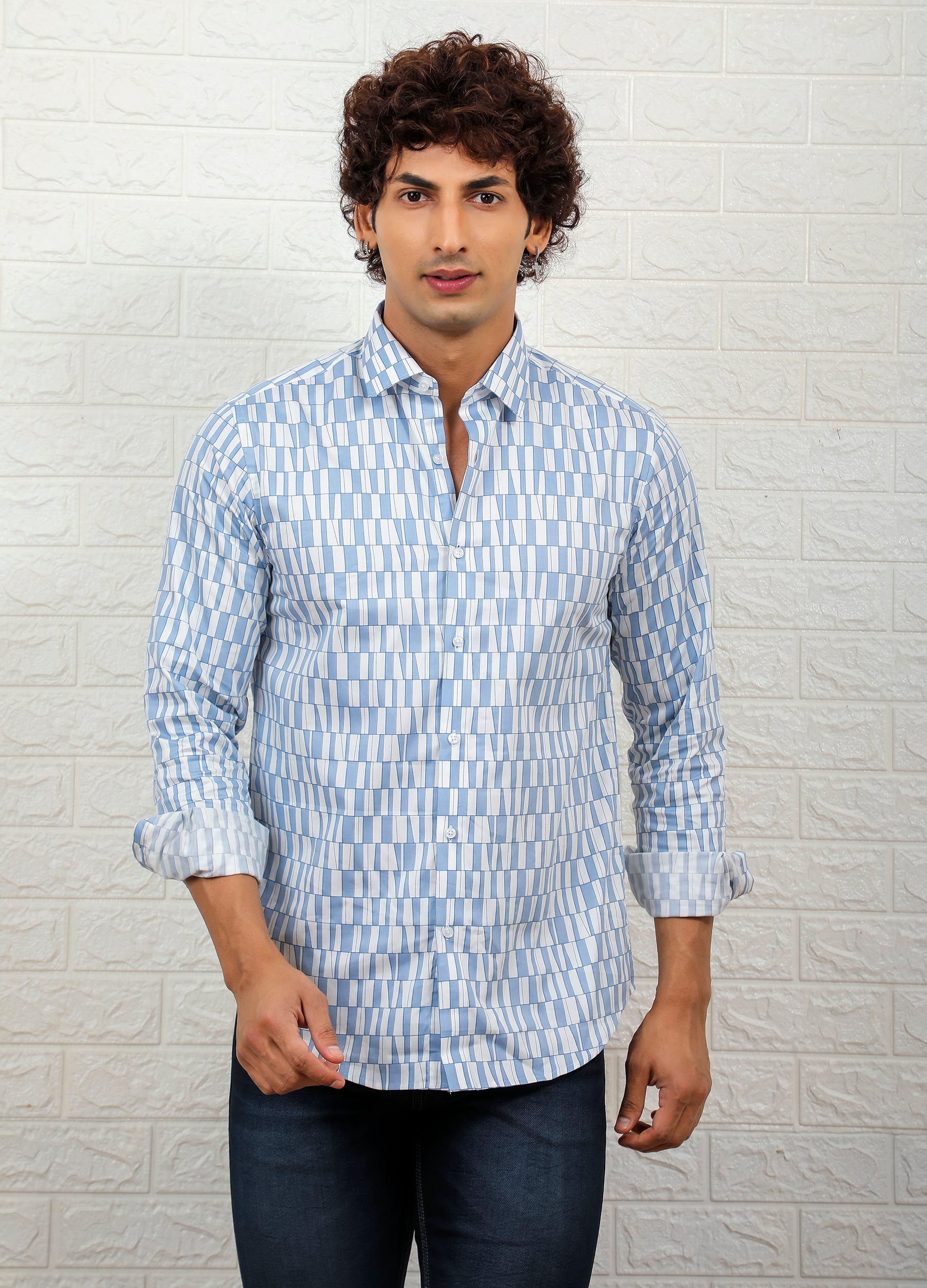 Cutaway Collar Satin Crew Print Shirt - Ruddy Blue