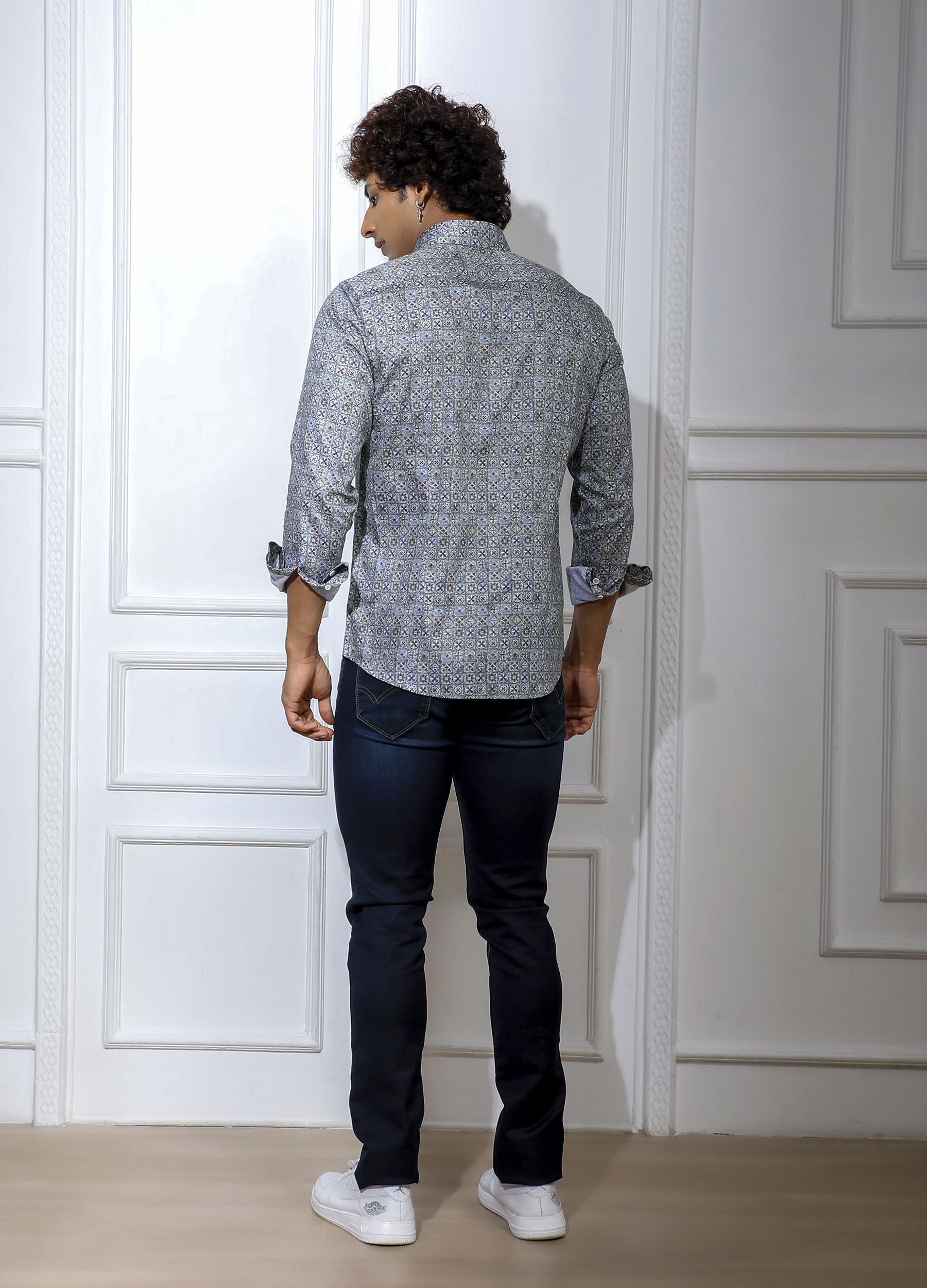 Leon: Satin Italian Print Shirt - Grey