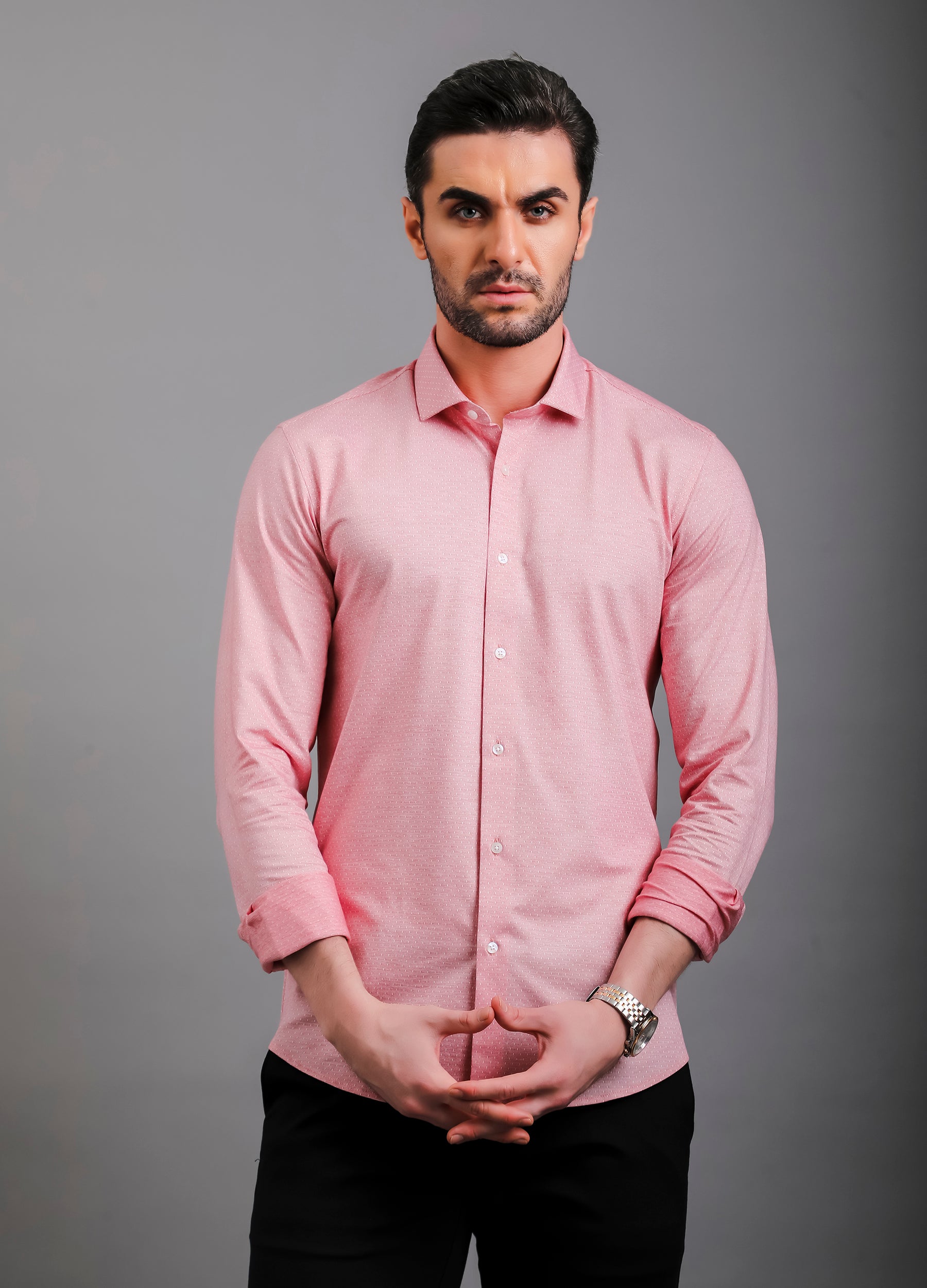 Cutaway Collar Fine Dobby Knit Shirt